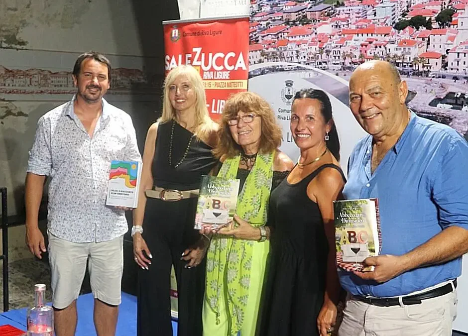 Scatto di gruppo con i protagonisti della serata