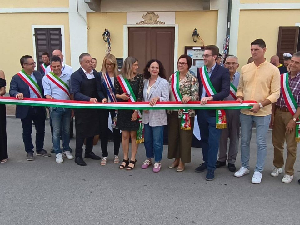 Foto di gruppo dei protagonisti dell'evento
